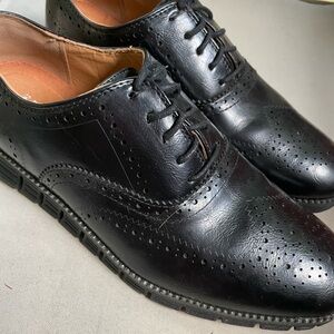 Men’s Deer Stags Benton Memory Foam Dress Shoes size 9.5